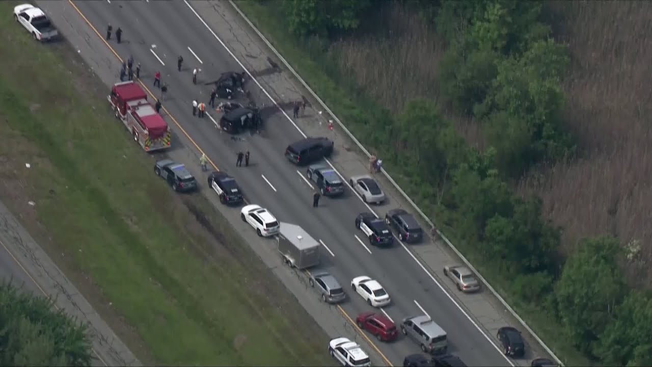 1 dead, 3 injured in multi-vehicle crash on Route 3 - YouTube