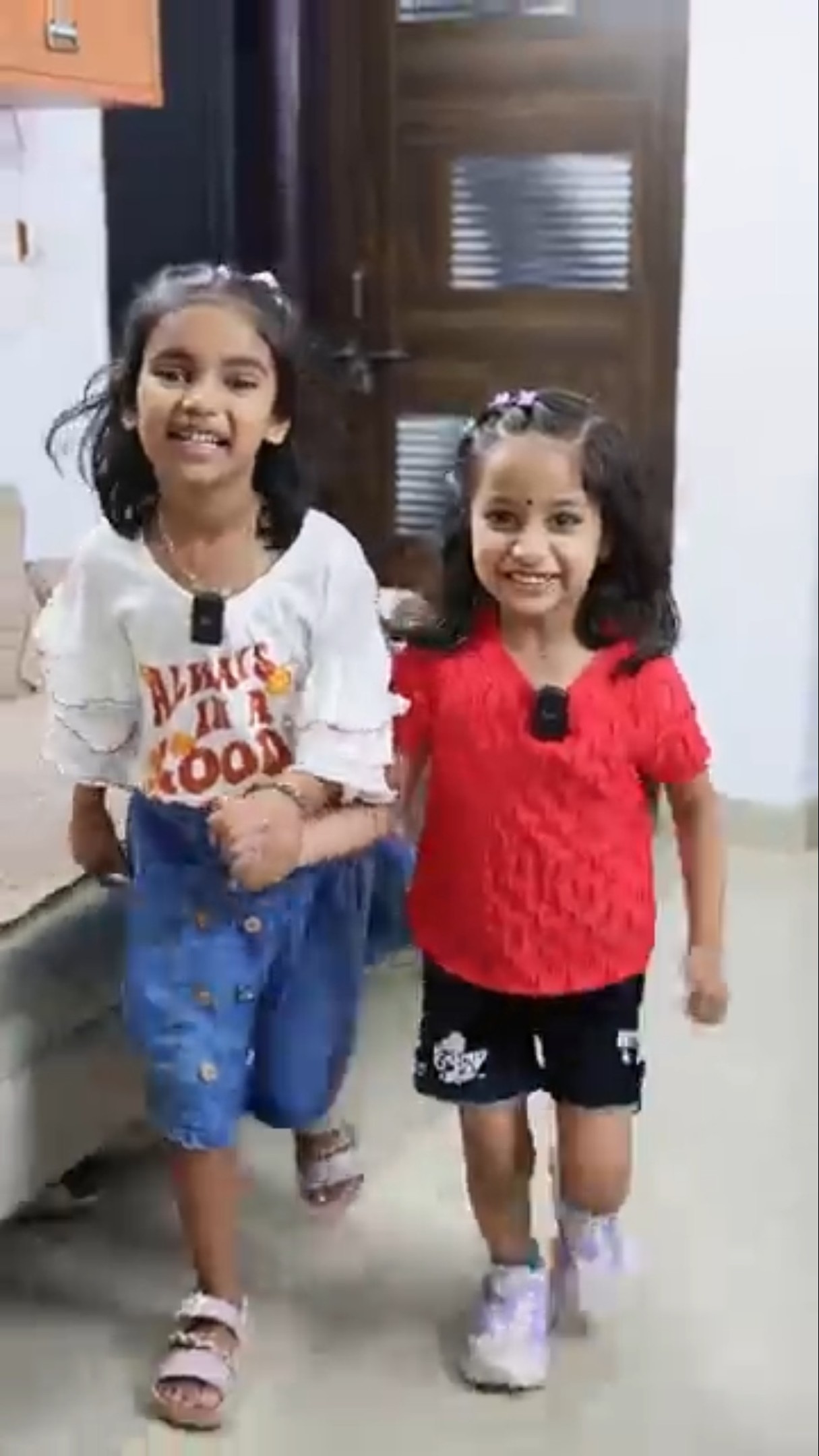 Papa ne udas kar diya maha ko ?