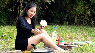 Mushroom Stir-Fried Beef The Monsoon Day - Julia Daily Life