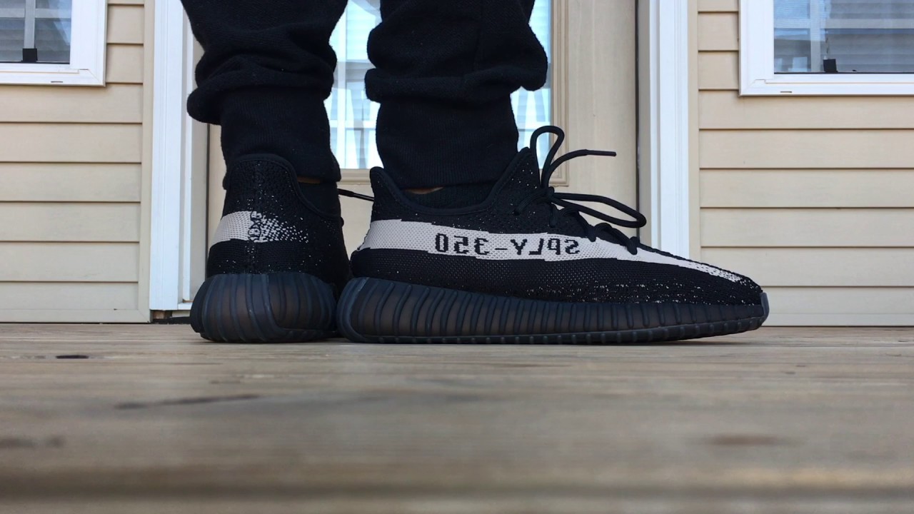 yeezy boost black and white