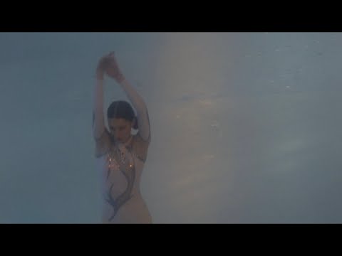 Godzi - Le temps feat Regina Demina