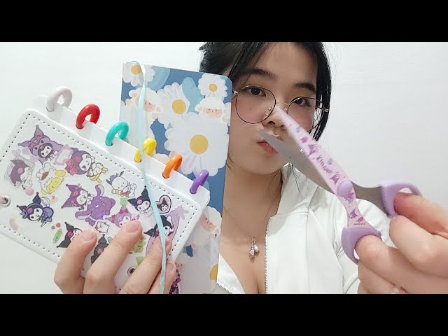 ASMR A MENINA QUE SENTA ATRÁS DE VOCÊ NA SALA TE FAZENDO DORMIR 💤💤💤