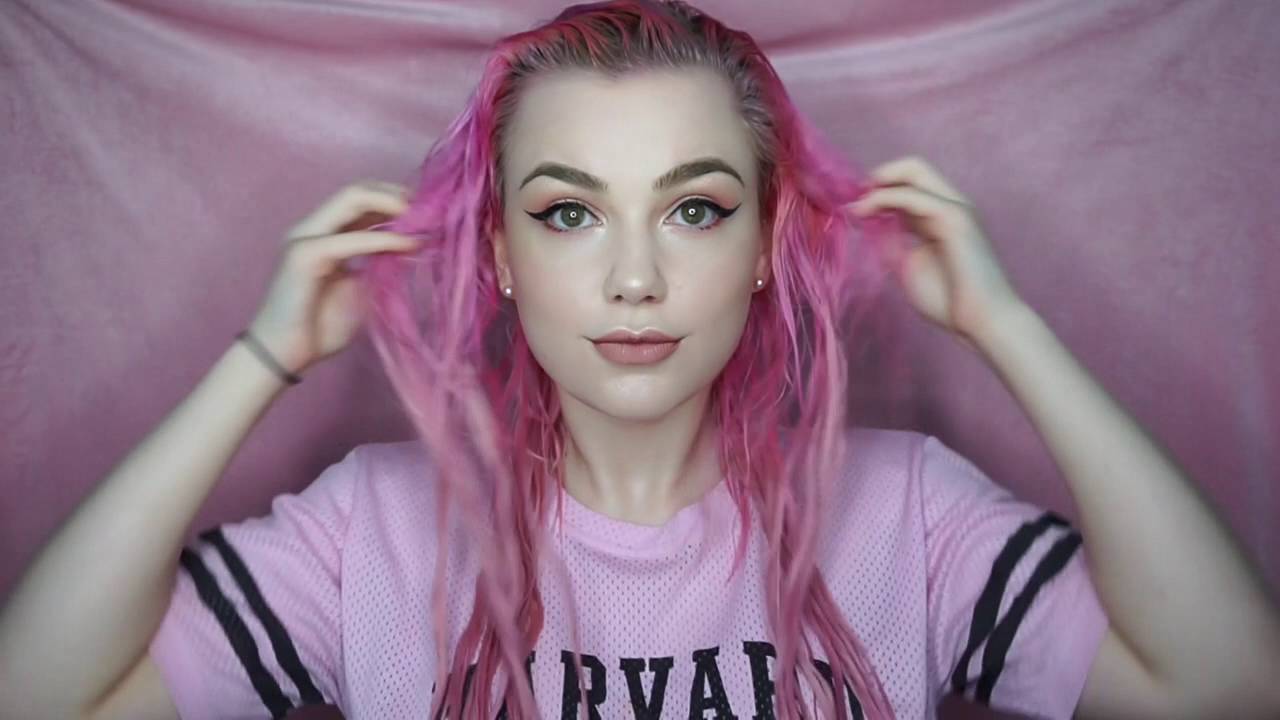 HOW I MAINTAIN & STYLE MY PINK HAIR YouTube