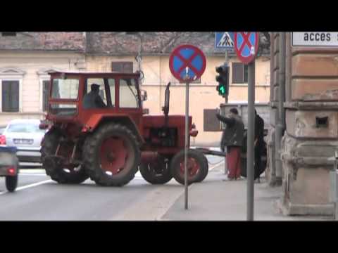 Video: Cum Să Alegeți Un Tractor Cu Remorcă? 15 Fotografii Este Un Vehicul Un Tractor Care Trece Pe Jos? Cum Să Alegeți Atașamente? Cum Să O Călărești Cu O Remorcă?