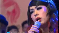 Soimah - Lumpuhkan Ingatanku Yks 5 Juni 2014 - Durasi: 5:15. Soimah - Lumpuhkan Ingatanku Yks 5 Juni 2014 - Durasi: 5:15.