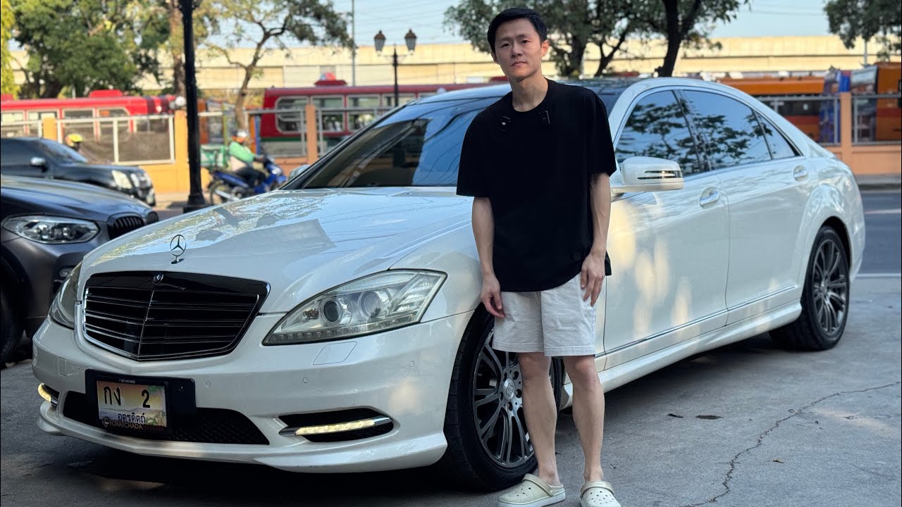 BENZ S-CLASS S350d AMG LONGWHEELBASE W221 MNC 2011 ดีเซล V6 สีขาวราคา 650,000 บาท ไมล์ 180,000 กม.