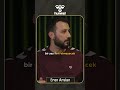 “Okan hocayı ayrıca tebrik etmek lazım çünkü bulaşık süngerinden golcü çıkarıyor.”