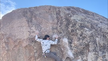Fry Problem V2 Joshua Tree Bouldering