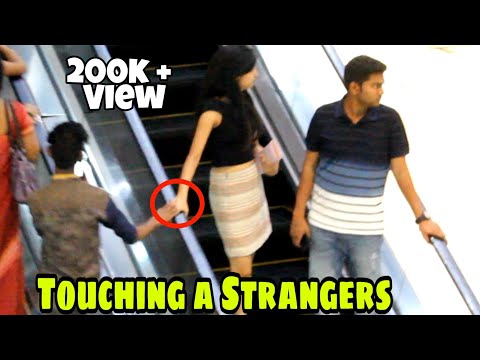 touching-strangers-hand-on-the-escalator-prank-|-prank-in-india-|-4b-prank-tv