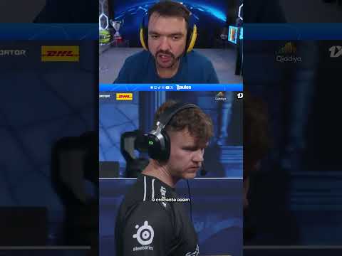 Gaules provando o MORANGO DO AMOR!