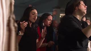 Música - Charity Gayle   We Need A Miracle  (Legendado em Português)
