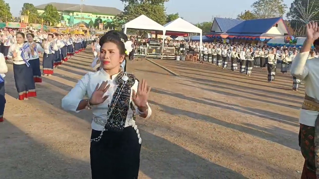 พิธีเปิดยิ่งใหญ่อลังการ ประเพณีบุญข้าวจี่ของดีเมืองโพธิ์ชัย วันที่ 31ประจำปี 2569