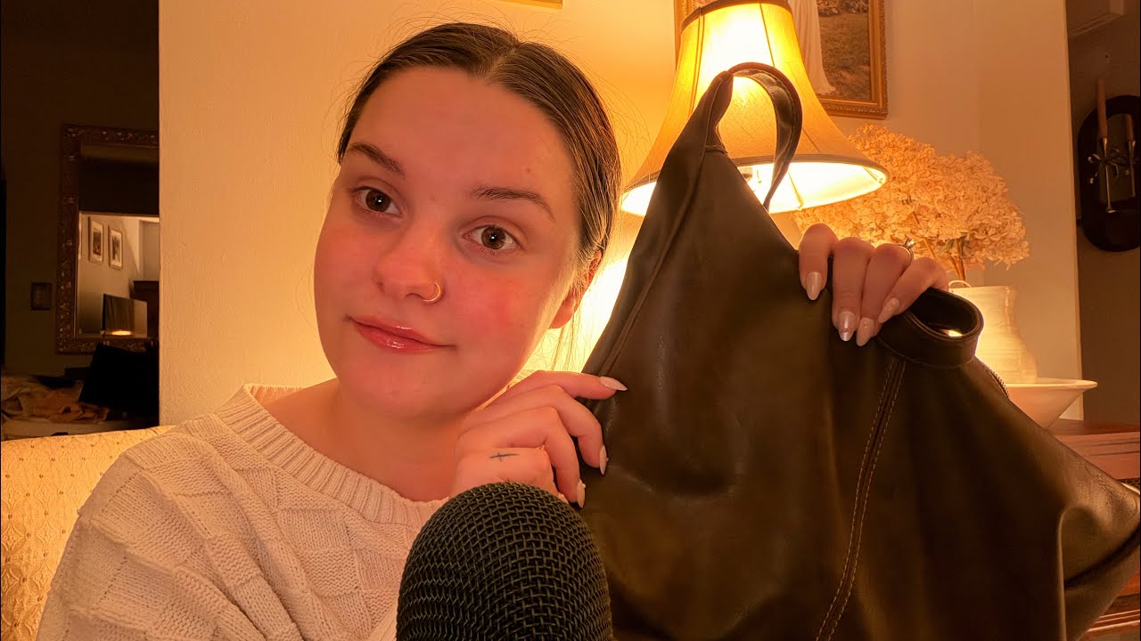 ASMR What’s in my bag (+ I got a mic!) Tapping & whispered rambles 