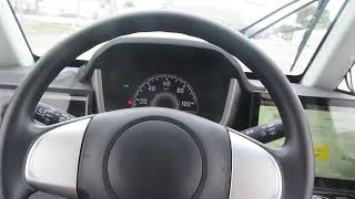 Download Lagu CiKoMaのスタートの様子。タッチパネルのドライビングスタートボタンをタッチすると、進みはじめる。カーブにくると自動的に車速が落ち、ハンドルが回る MP3