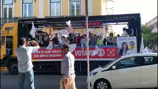 PS entusiasmado desfila em caravana pela cidade de Setúbal