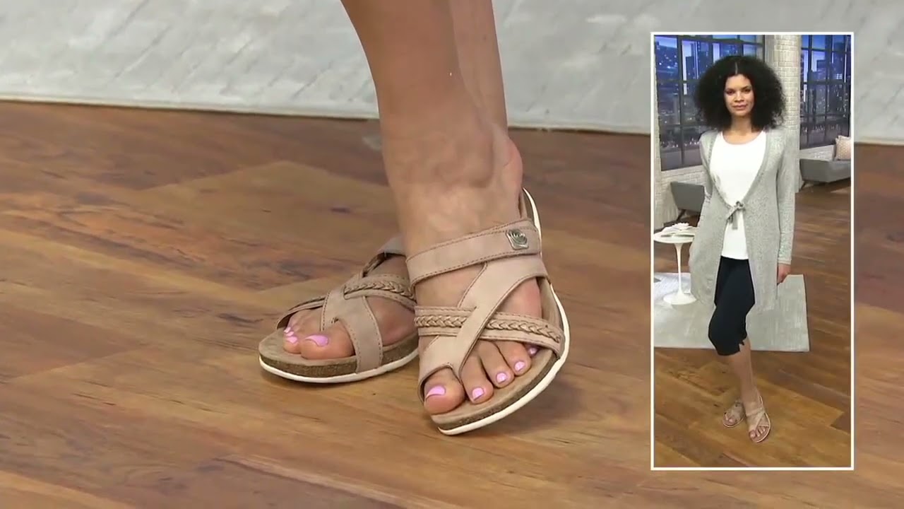 Michelle Holloway QVC Feet Close Up 250 YouTube