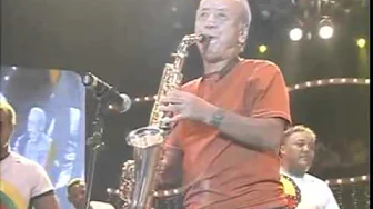 Olodum - Alegria Geral (25 anos ao vivo) Olodum - Alegria Geral (25 anos ao vivo)