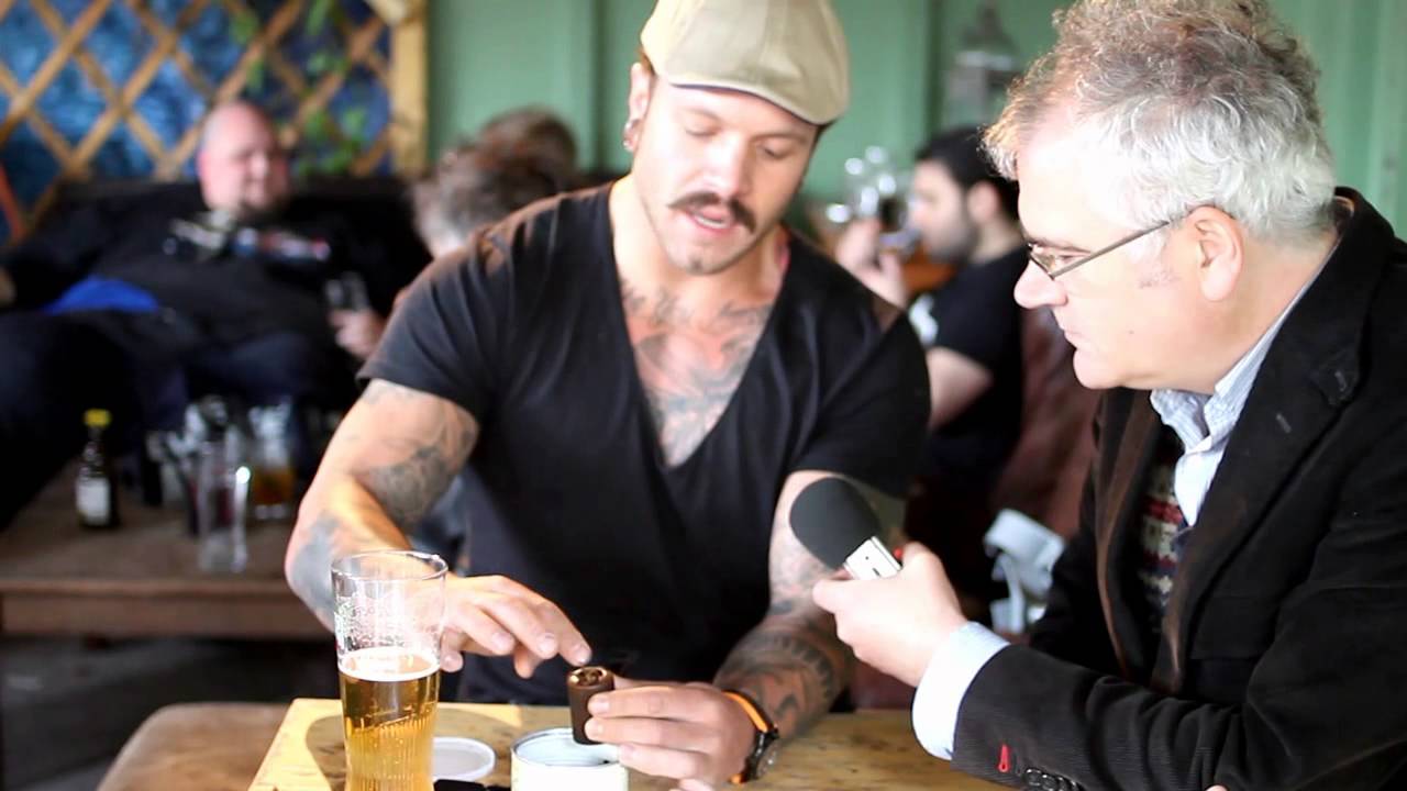 How to smoke a tobacco pipe Prince of Wales pub, Moseley, Birmingham