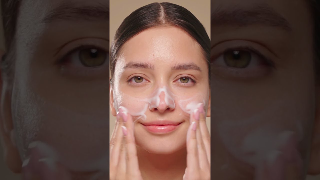 BY VALENTI® Bulgarian Lavender & Mandarin Facial Foaming Cleanser  