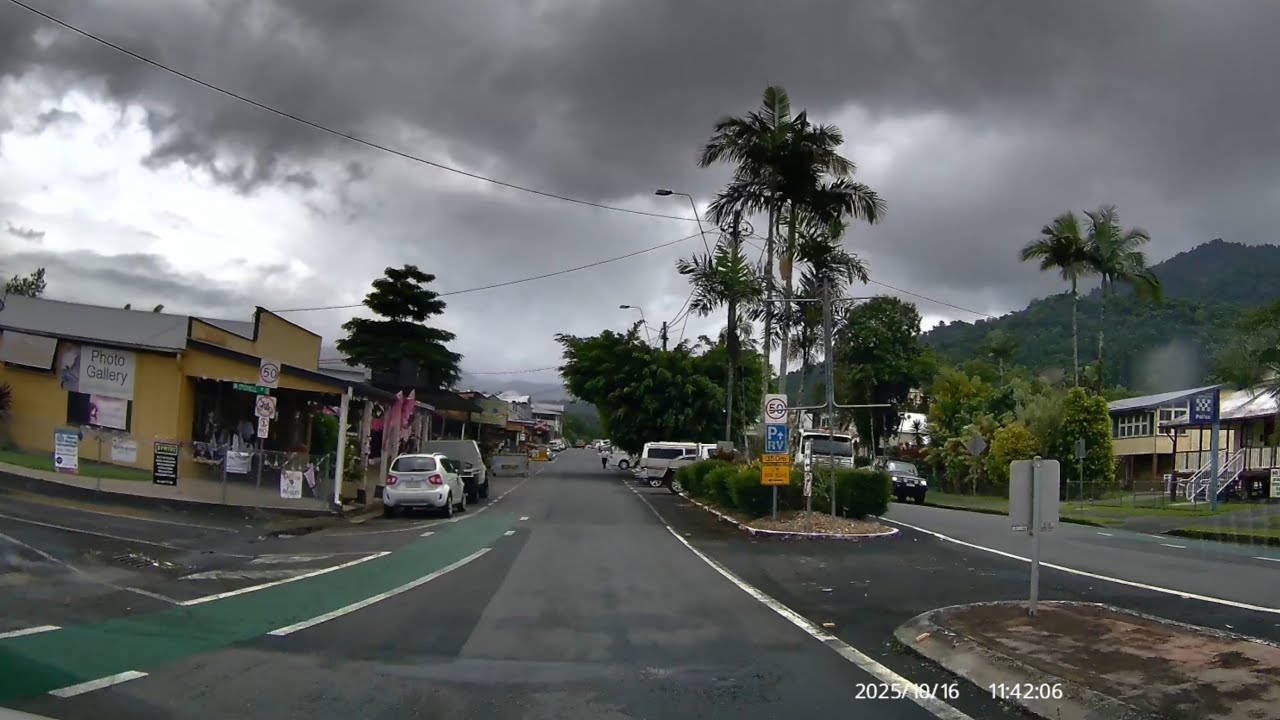 Exploring Queensland | Drive From Cairns To Babinda | 4K UHD Dashcam Footage