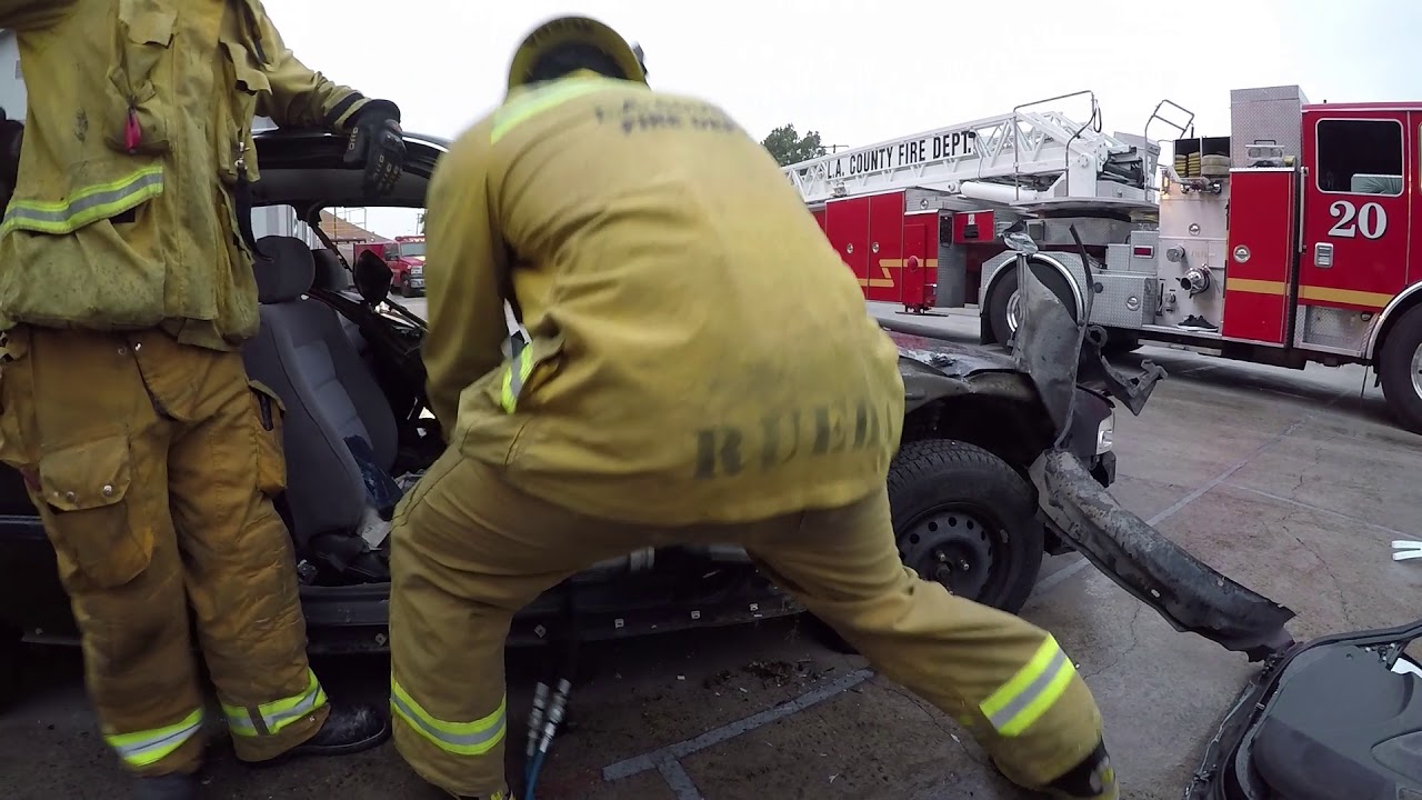 Auto Extrication Drill - YouTube