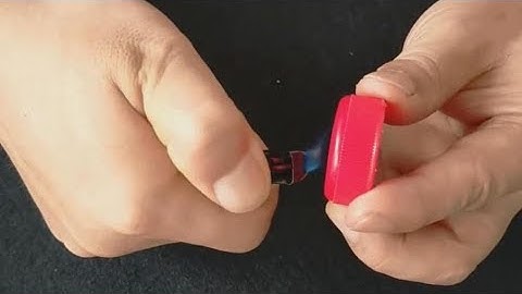 塑料瓶蓋拿筷子戳一戳，簡單改造一下，放廚房有大妙用，特別實用