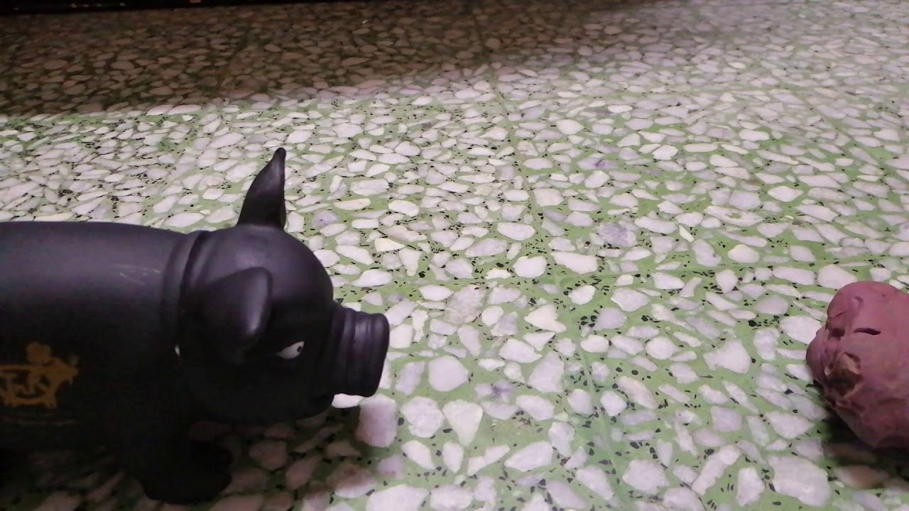 (Luwomotion) Hurdling Pigs