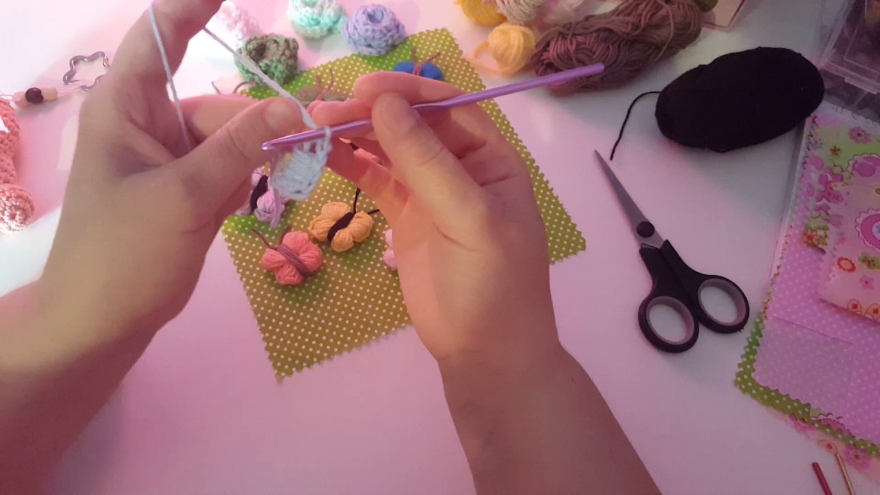 Πανέμορφες πεταλούδες με την πλέξη puff