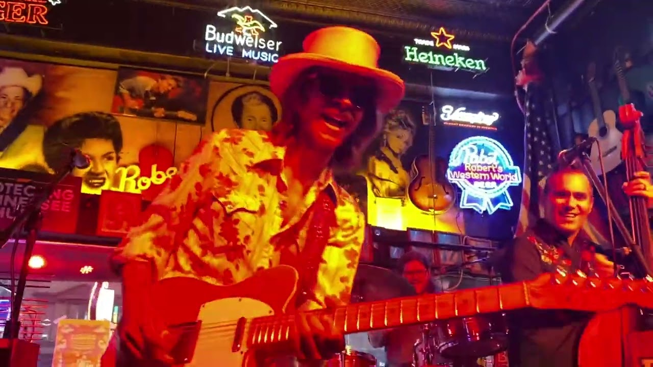 “Move it on over” Luke Mcqueary , Joe Fick of Kelley’s Heroes at Robert’s Western World 9/13/2025