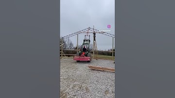 DIY Pole Barn: PUTTING UP THE 1ST TRUSSES!    #polebarn #johndeere #farmlife #diy