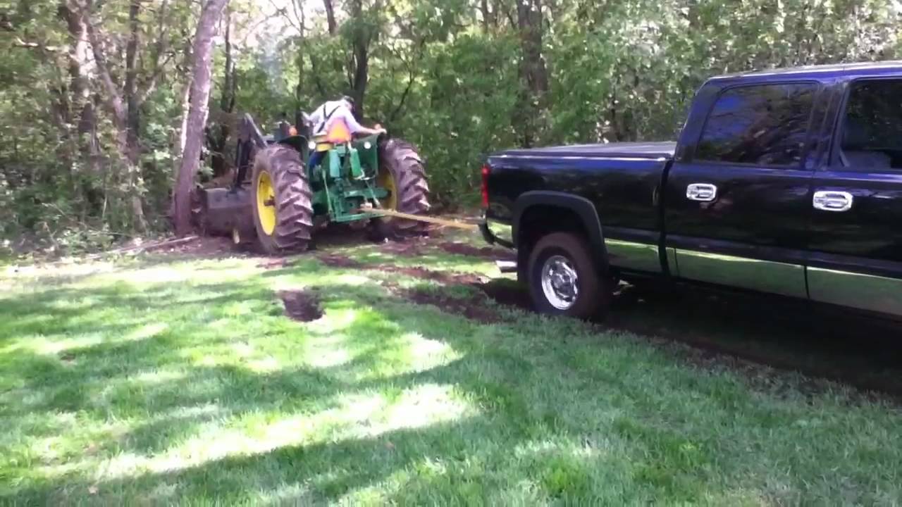 Duramax pulling - YouTube