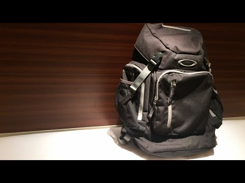 oakley enduro 30