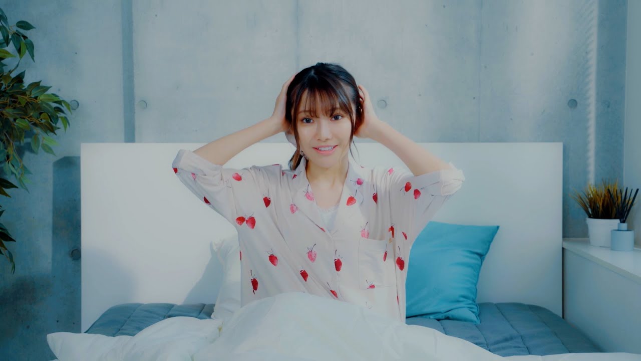 乃木坂46 27th 黒見明香 個人PV「脳内会議」予告編 - YouTube