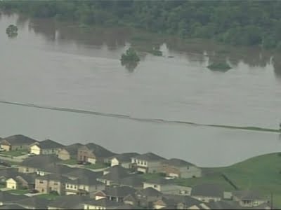 Texas Braces For More Flooding - YouTube