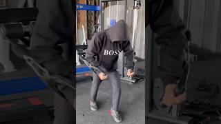 Chest workout 🔥#shorts #ytsorts #trending #gym #motivation #gymlife #subscribe #viral #chest
