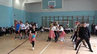 картинка: Весёлые старты на День учителя