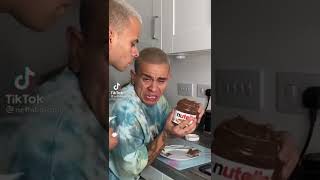 D Dostum Napıyorsun