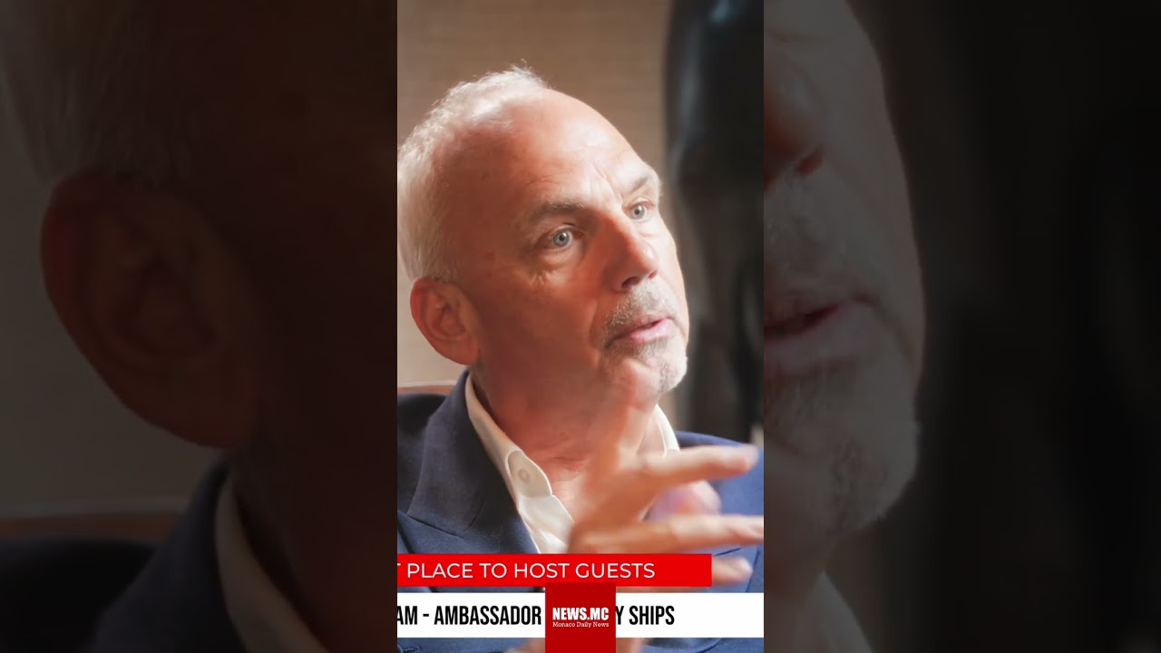 Monaco: Palace, Museums & Local Gems Tour!