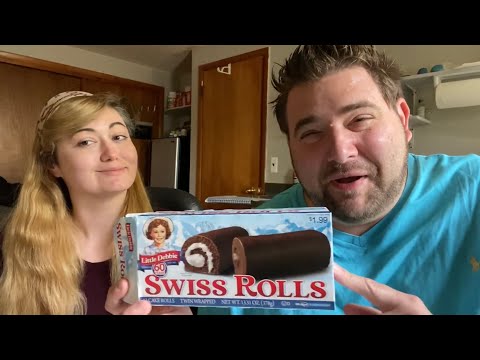 IS THIS REALLY HOW YOU EAT A SWISS CAKE ROLL?