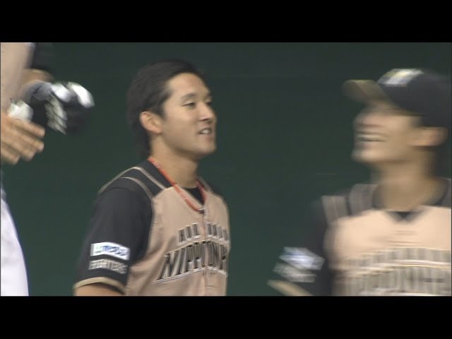 完璧な一発】北海道日本ハム・ 陽岱鋼が先制の第2号3ランを放つ - YouTube