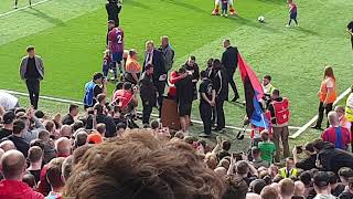 julian speroni says goodbye to the holmesdale 12/5/2019