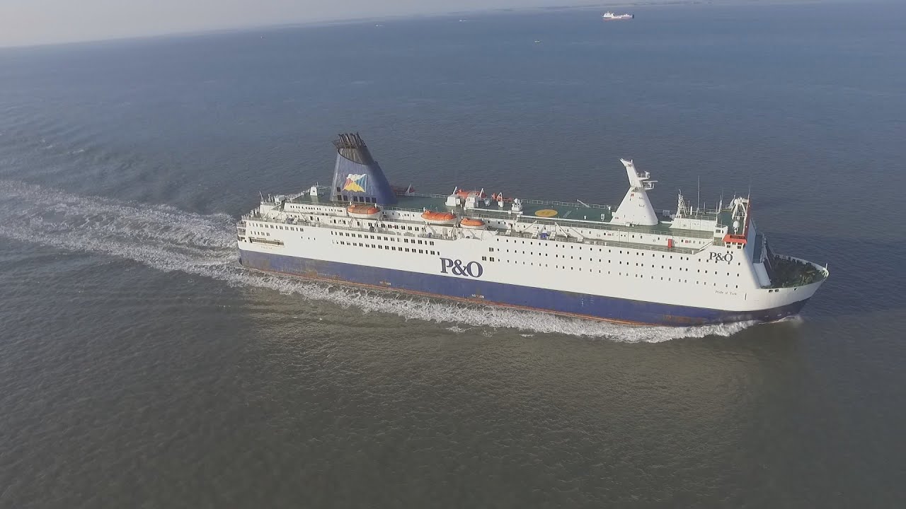 P&O Ferries Pride of York inbound to Hull YouTube