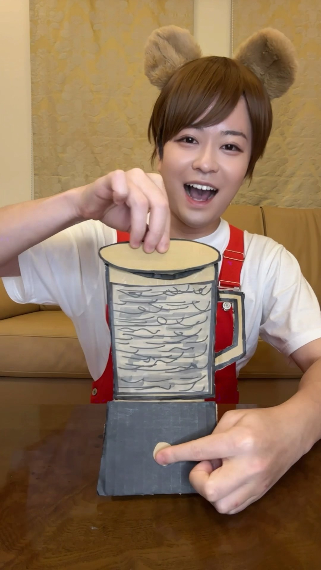 WHISK CARDBOARD TOOTHPASTE IN A BLENDER！#asmr