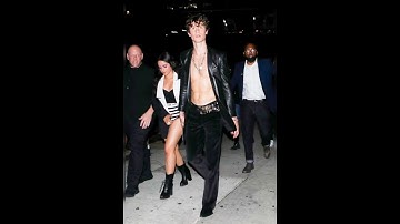 Camila Cabello and Shawn Mendes holding hand #Señorita #beatz_on
