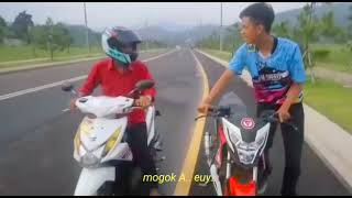 Story whatapps  - jang naon boga motor ai teu boga kabogoh mah:(