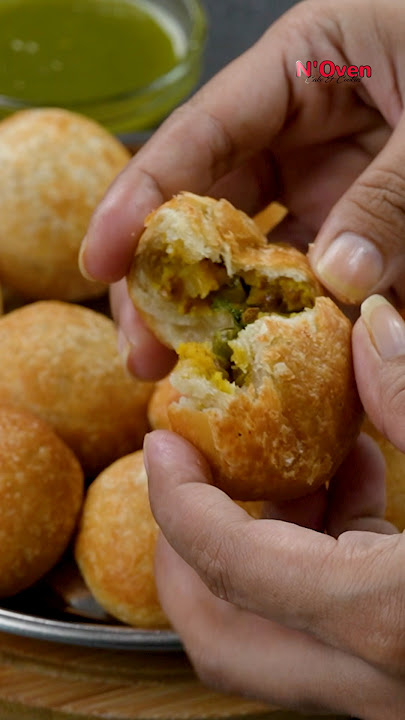 Street Style Khasta Aloo Kachori | Mouthwatering Aloo Kachori Recipe #KhastaAlooKachori