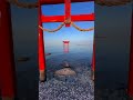 海に浮かぶ鳥居