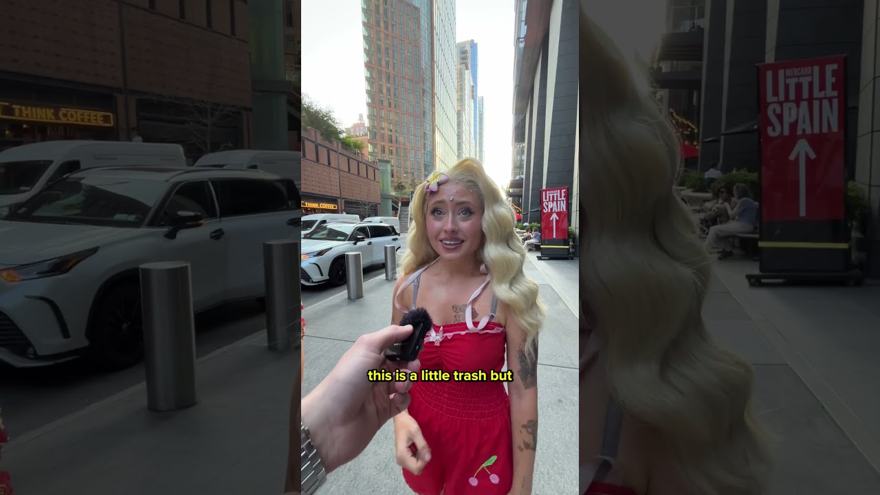 What does Remy Bond do for a living? @remylovesu