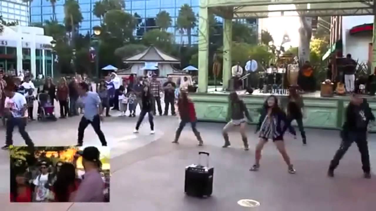 Bruno Mars Marry You (Official Music Video) YouTube.mp4 YouTube