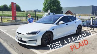 видео: Tesla Model S Plaid любительский тест-драйв картинка: Tesla Model S Plaid любительский тест-драйв